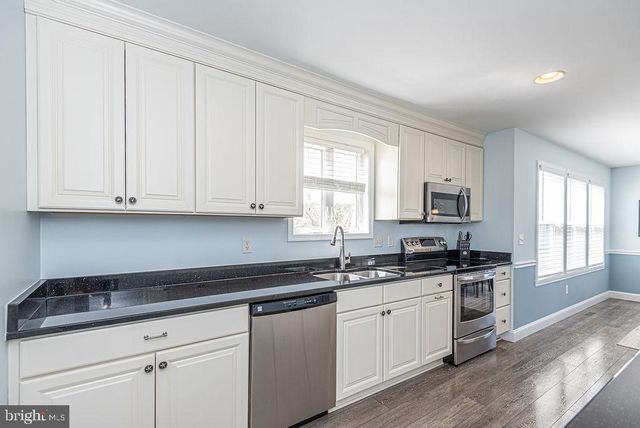 10404 NEW QUAY RD, Ocean City, MD 21842