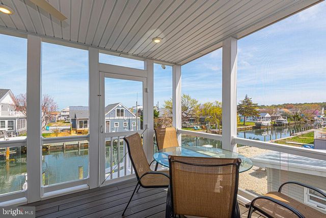 10404 NEW QUAY RD, Ocean City, MD 21842