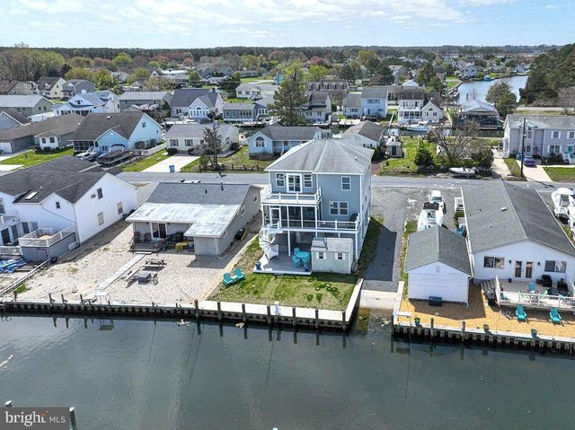 10404 NEW QUAY RD, Ocean City, MD 21842