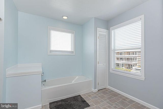 10404 NEW QUAY RD, Ocean City, MD 21842