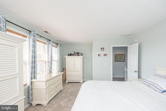 10404 NEW QUAY RD, Ocean City, MD 21842