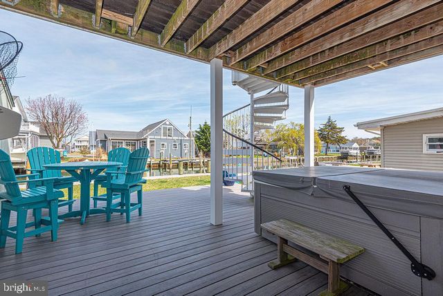 10404 NEW QUAY RD, Ocean City, MD 21842