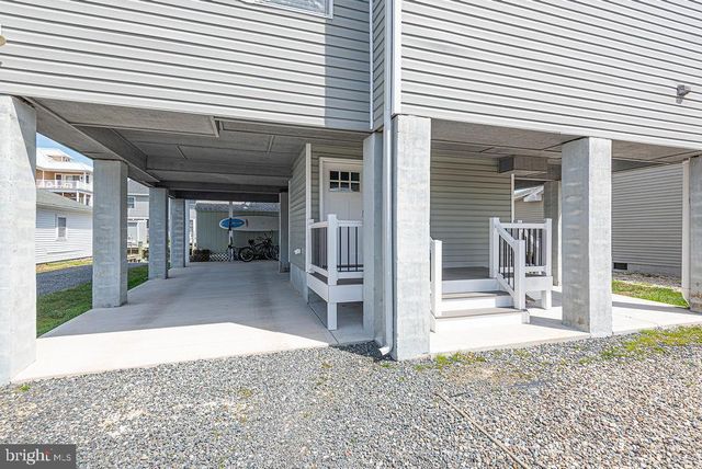 10404 NEW QUAY RD, Ocean City, MD 21842