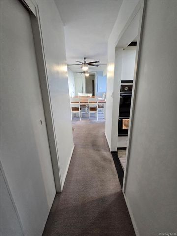 89-40 151 5B, Howard Beach, NY 11414