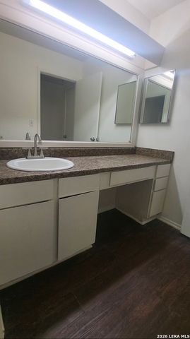 9614 Caney Creek, San Antonio, TX 78245