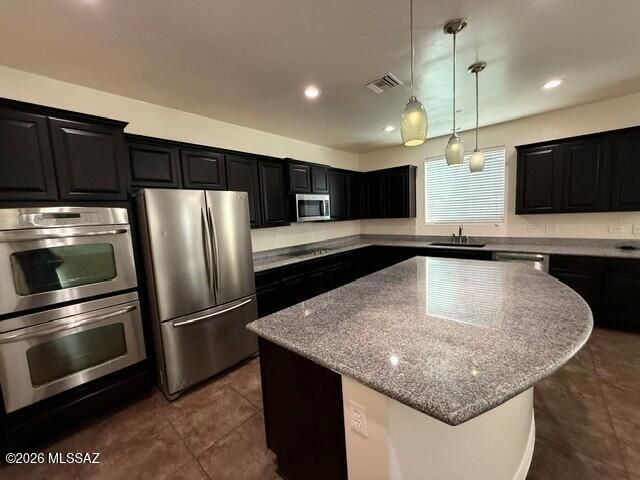 8370 N Ponderosa Pine Place, Tucson, AZ 85743