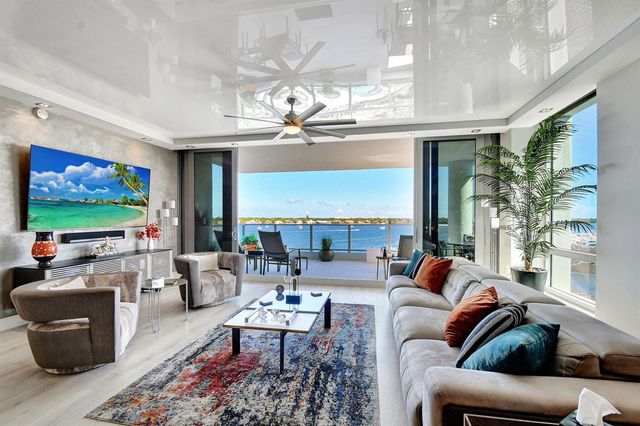 2 WATER CLUB Way 601, North Palm Beach, FL 33408