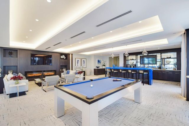 2 WATER CLUB Way 601, North Palm Beach, FL 33408