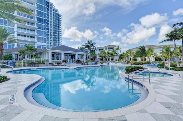 2 WATER CLUB Way 601, North Palm Beach, FL 33408