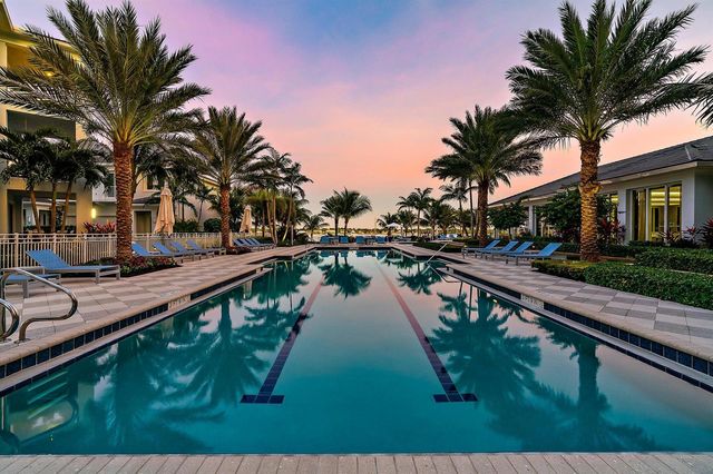 2 WATER CLUB Way 601, North Palm Beach, FL 33408