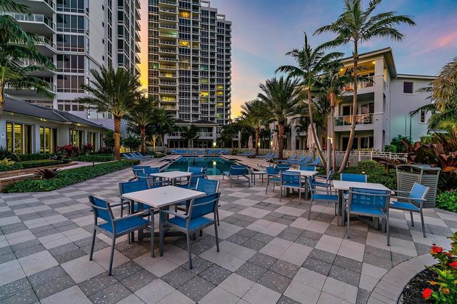2 WATER CLUB Way 601, North Palm Beach, FL 33408
