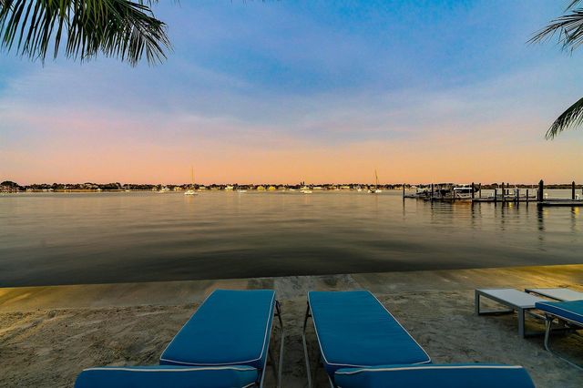 2 WATER CLUB Way 601, North Palm Beach, FL 33408