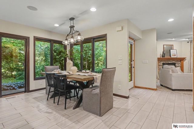 21417 Ridgewood Road, Omaha, NE 68022