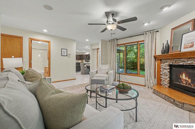 21417 Ridgewood Road, Omaha, NE 68022