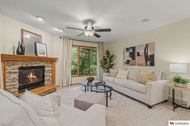 21417 Ridgewood Road, Omaha, NE 68022