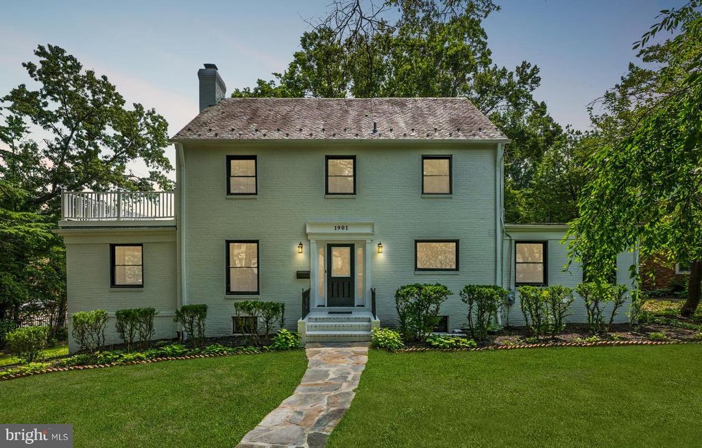 1901 BELLE HAVEN RD, Alexandria, VA 22307