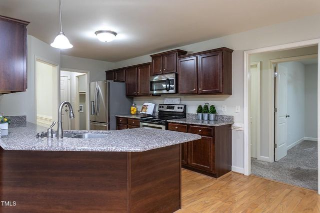 12 Hibernia Court, Smithfield, NC 27577
