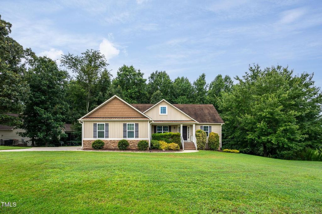 12 Hibernia Court, Smithfield, NC 27577