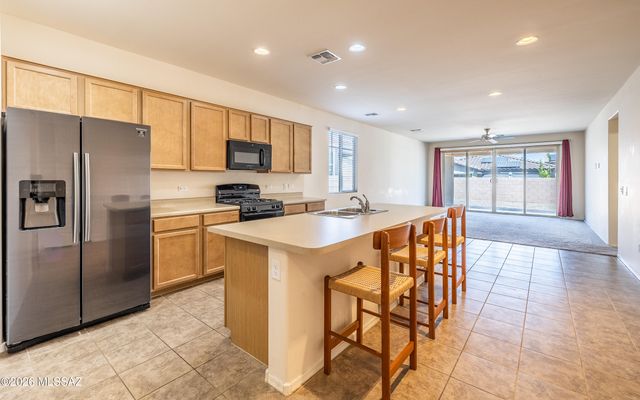 948 W Calle Zoca, Sahuarita, AZ 85629