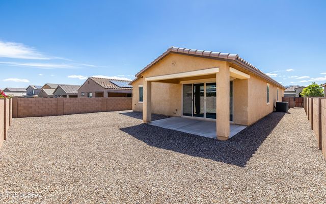 948 W Calle Zoca, Sahuarita, AZ 85629