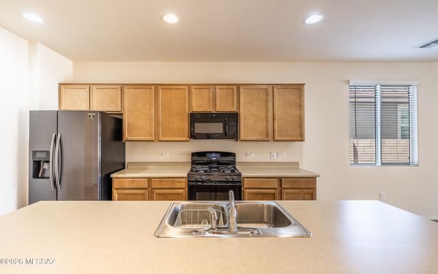 948 W Calle Zoca, Sahuarita, AZ 85629