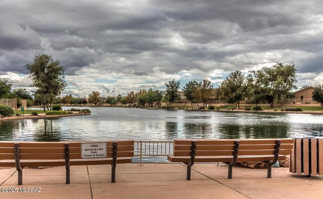 948 W Calle Zoca, Sahuarita, AZ 85629