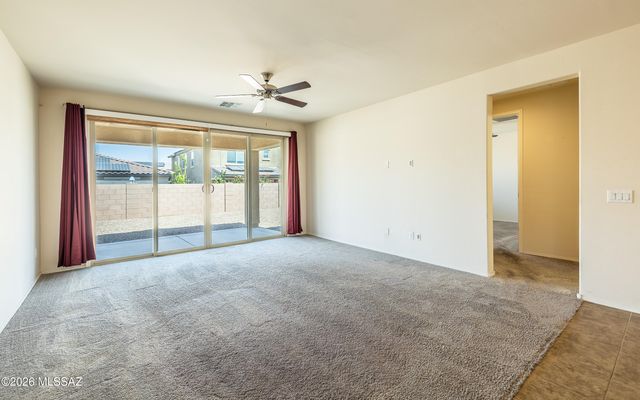 948 W Calle Zoca, Sahuarita, AZ 85629