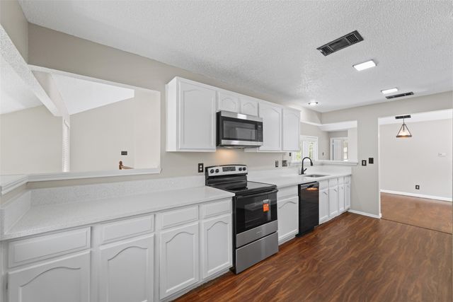 1818 Cordova Drive, Mesquite, TX 75150