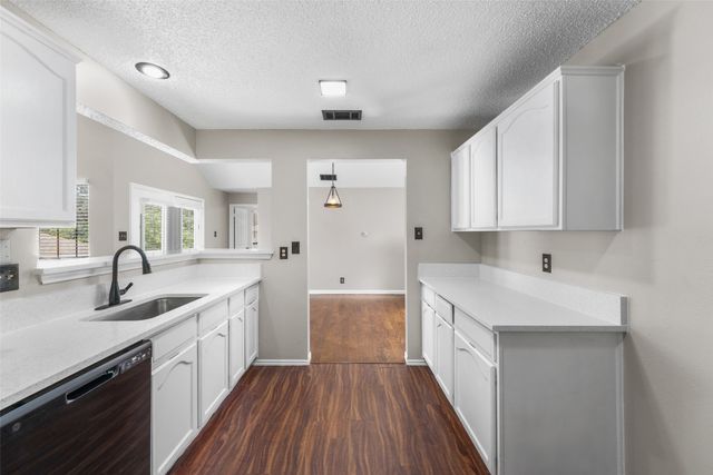 1818 Cordova Drive, Mesquite, TX 75150