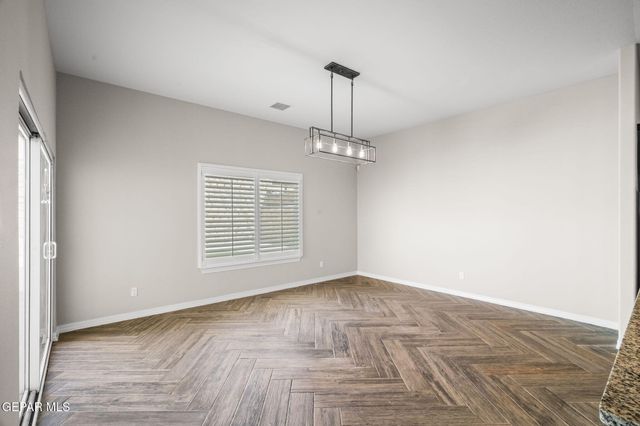 7829 ENCHANTED RIDGE Drive, El Paso, TX 79911