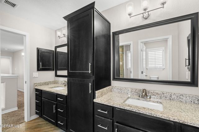 7829 ENCHANTED RIDGE Drive, El Paso, TX 79911