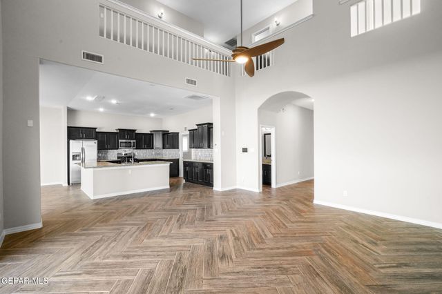 7829 ENCHANTED RIDGE Drive, El Paso, TX 79911