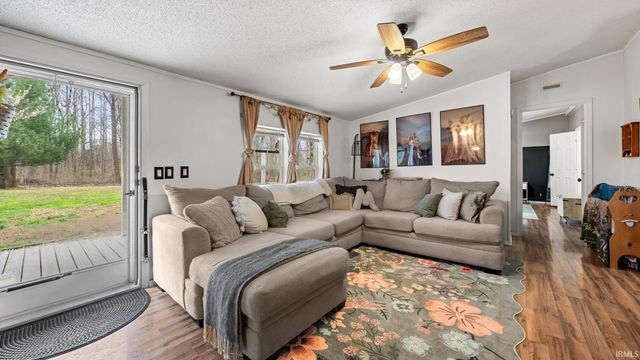 78 Jaye Lane, Bedford, IN 47421