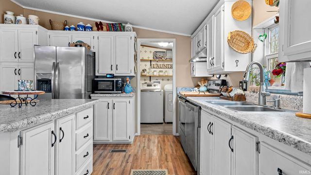 78 Jaye Lane, Bedford, IN 47421