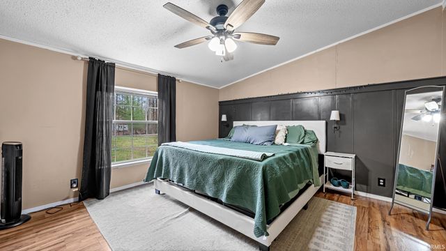 78 Jaye Lane, Bedford, IN 47421