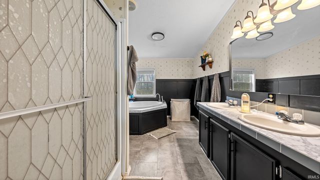 78 Jaye Lane, Bedford, IN 47421