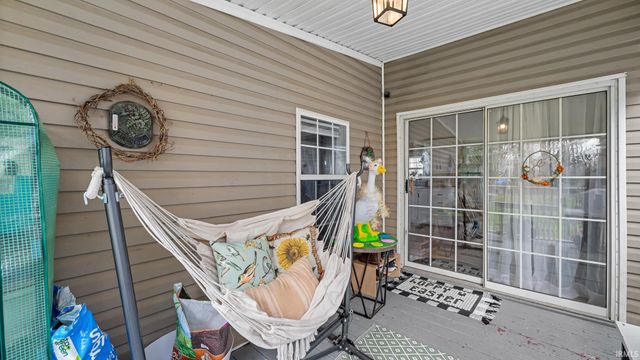 78 Jaye Lane, Bedford, IN 47421