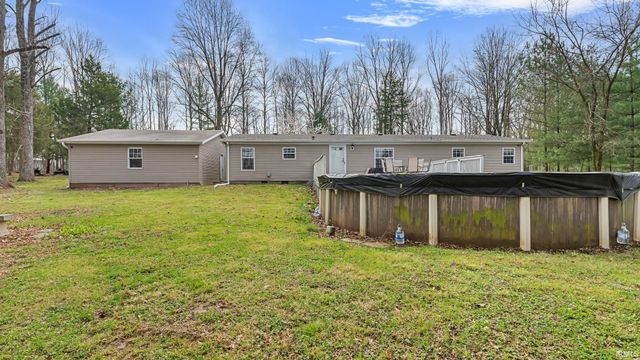 78 Jaye Lane, Bedford, IN 47421