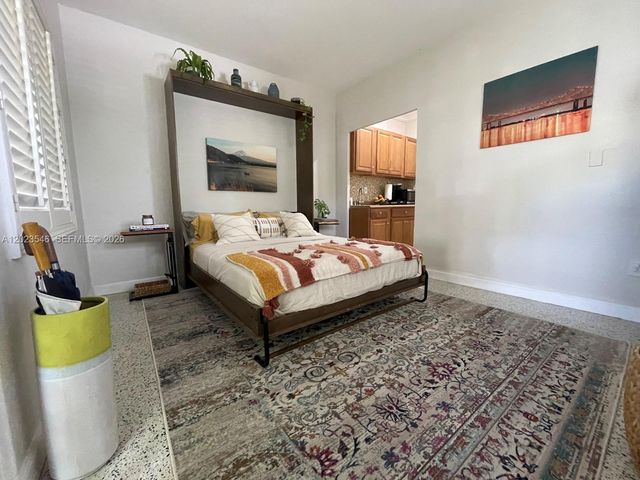2417 NE 15th Ave 0, Wilton Manors, FL 33305