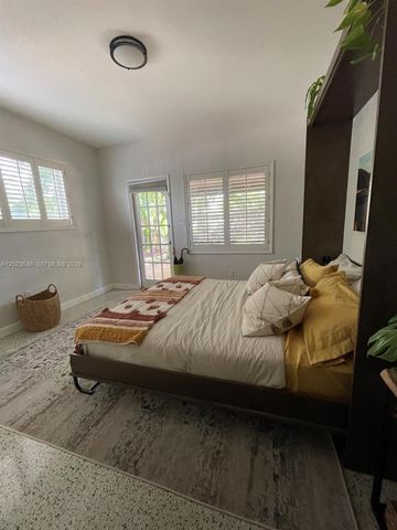 2417 NE 15th Ave 0, Wilton Manors, FL 33305