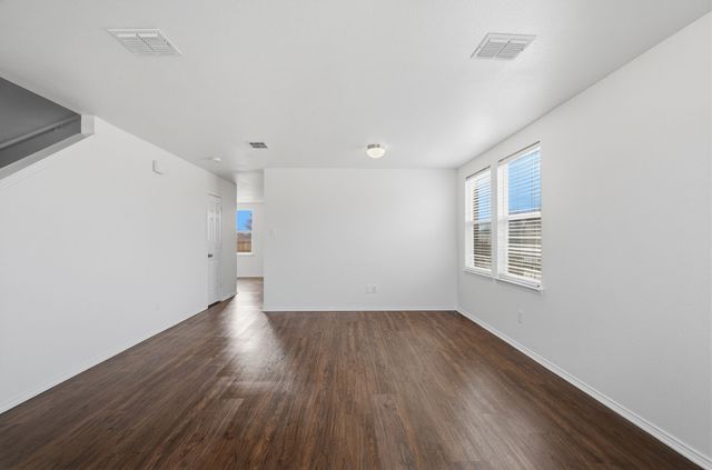 1333 Gayle Street, Burleson, TX 76028