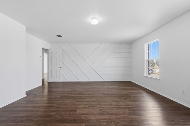 1333 Gayle Street, Burleson, TX 76028