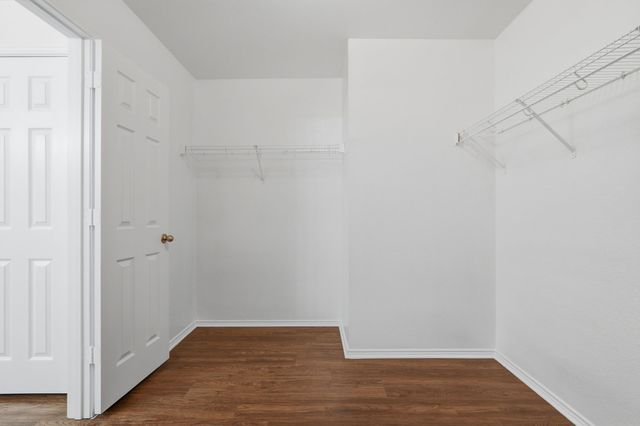 1333 Gayle Street, Burleson, TX 76028