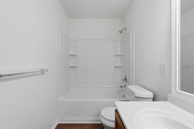 1333 Gayle Street, Burleson, TX 76028