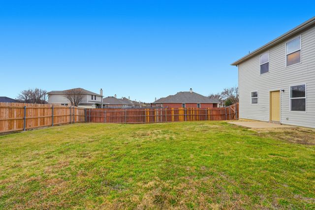 1333 Gayle Street, Burleson, TX 76028