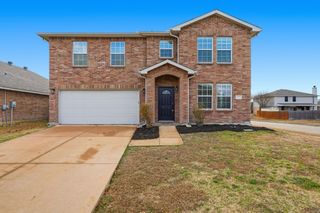 1333 Gayle Street, Burleson, TX 76028