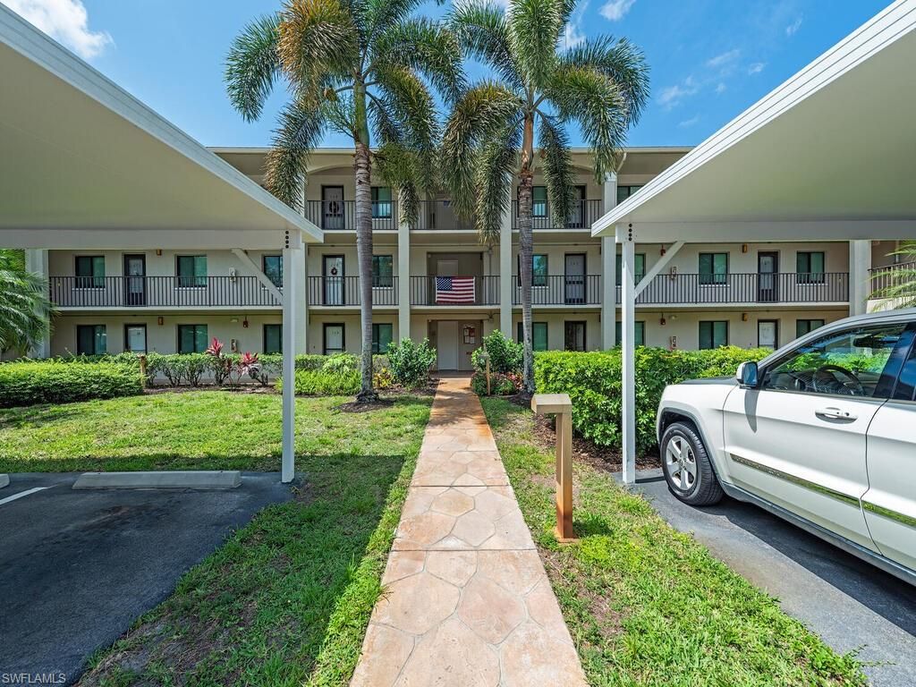 5776 Deauville CIR # C308, Naples, FL 34112