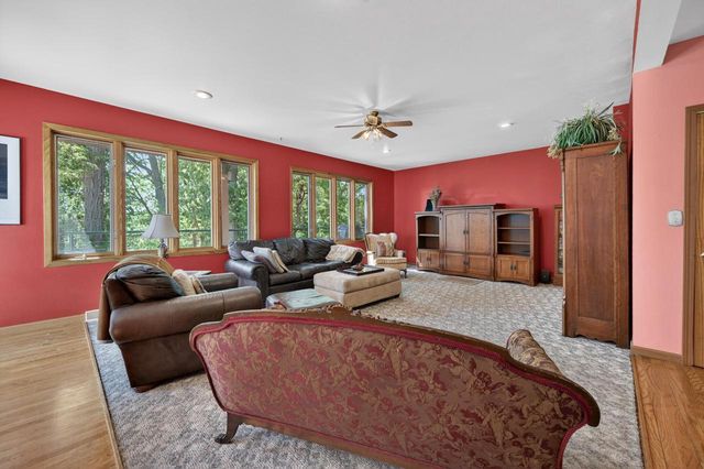 2613 Baumgartner DRIVE, La Crosse, WI 54603