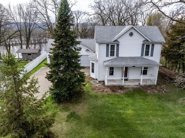 2613 Baumgartner DRIVE, La Crosse, WI 54603