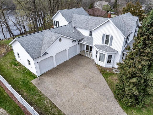 2613 Baumgartner DRIVE, La Crosse, WI 54603